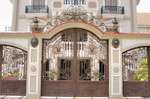 Cổng biệt thự pháp cổ - Đỉnh cao kiến trúc phương tây xưa